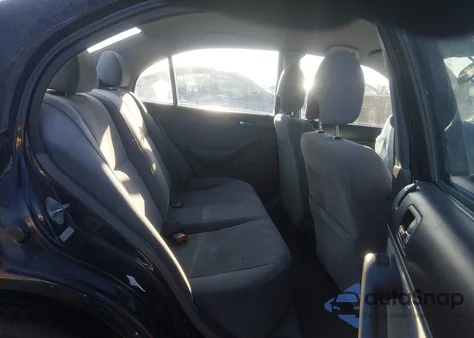 2004 Honda Civic Lx z USA, uszkodzony, nr VIN 2HGES16514H557043